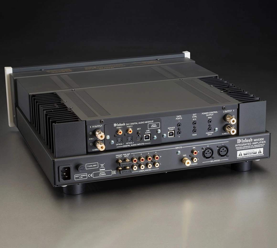 McIntosh MA5300 integroitu vahvistin, fiiliskuva takaa