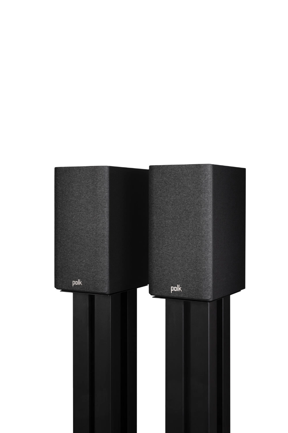 Polk Audio R100 jalustakaiutin, musta etukankaalla