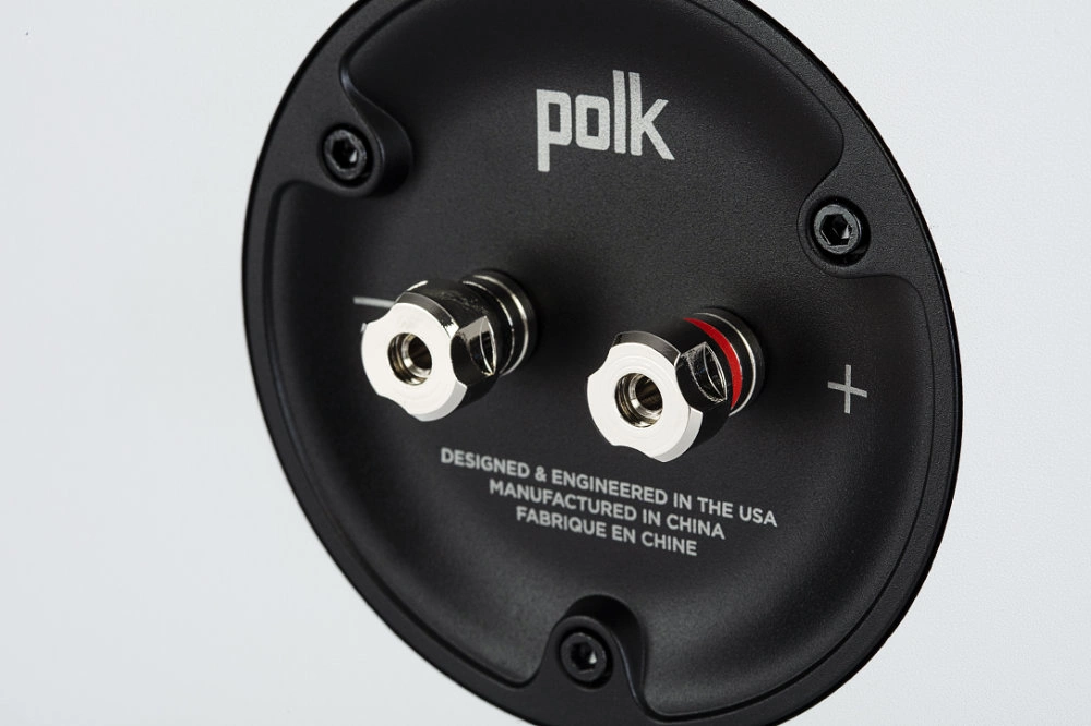 Polk Audio R350 LCR-kaiutin, valkoinen liitännät