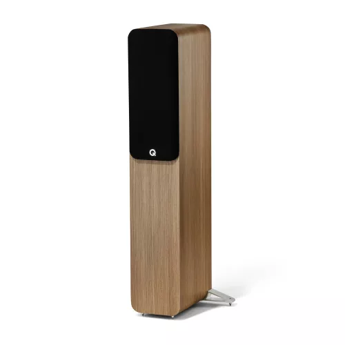 q_acoustics_q5040_floor_standing_speaker_oak-0648831aa474ad.jpg
