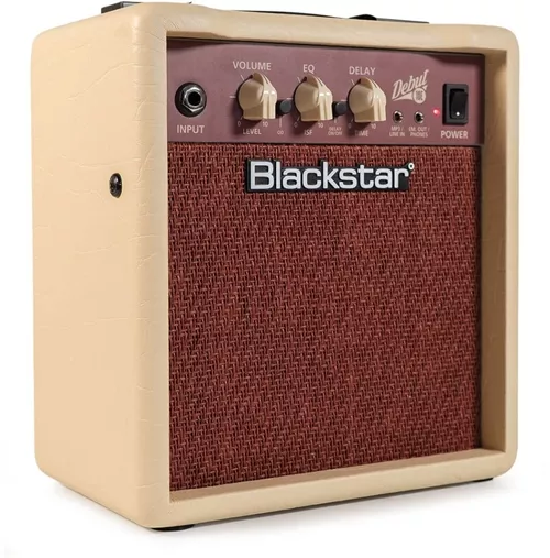 blackstar_debut_10e_kitaravahvistin-064a3de3bd9e6a.jpeg