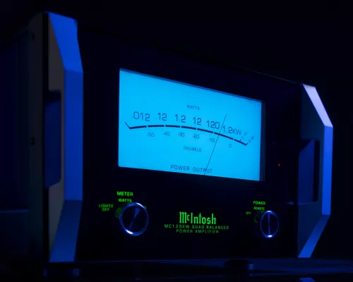 mcintosh_mc125kw_paatevahvistin-06638a08a66e3a.jpg
