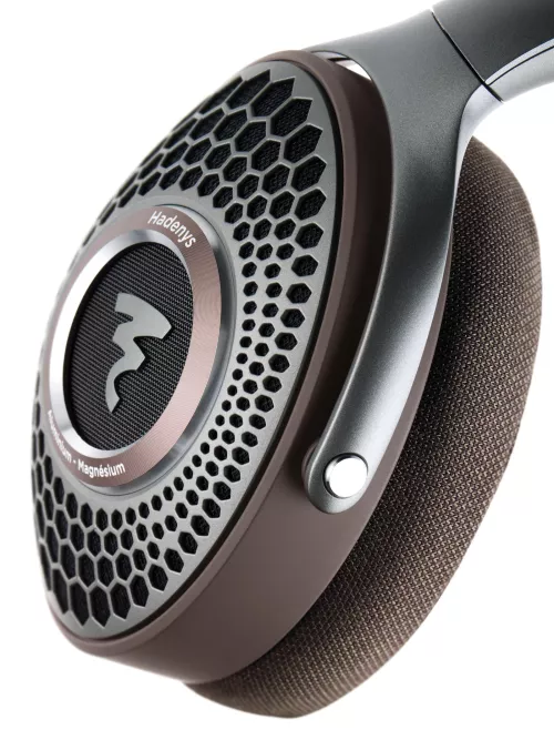 focal-hadenys-open-back-around-ear-headphones-06aad23bc91360.jpg