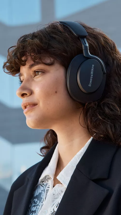 px7s2_headphone_black-0663df9e610333.jpeg
