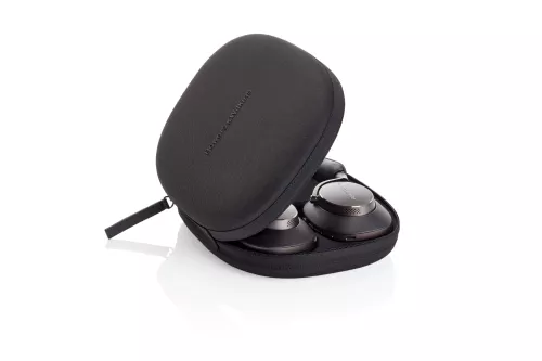 px8_headphone_black-066436bfea8da1.jpeg