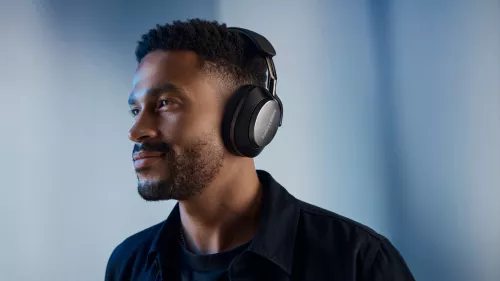 px8_headphone_black-066436c114dade.jpeg