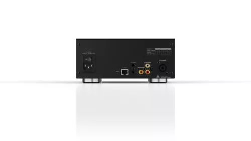 bw_cda_2hd_ci_power_amplifier-0666c130203cd6.jpeg