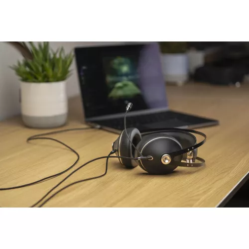 meze-audio-99-classics-headset-walnut-silver-066c35c0a10e48.jpg