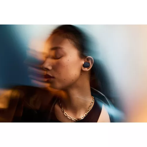 bw-pi8-noice-canceling-in-ear-headphone-midnight-blue-066c46ef5c10a0.jpg