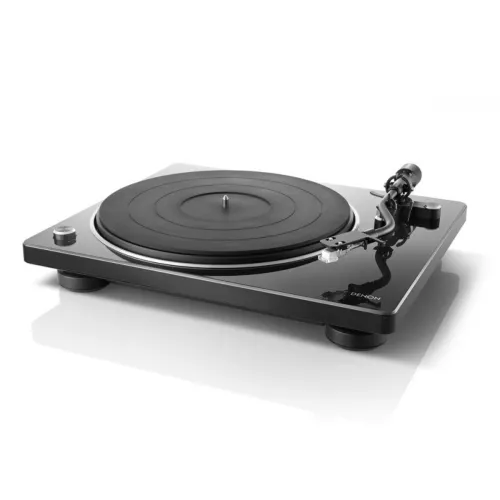Denon DP-400 turntable, black