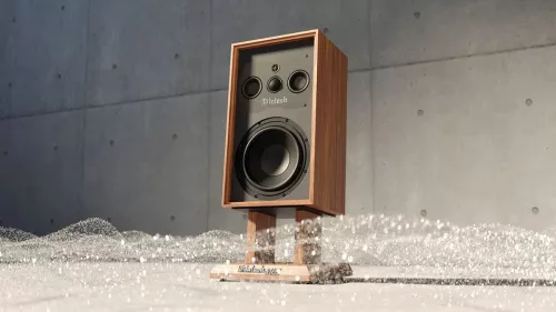mcintosh-xr100-floorstanding-loudspeaker-gloss-black-0675966e462234.jpg