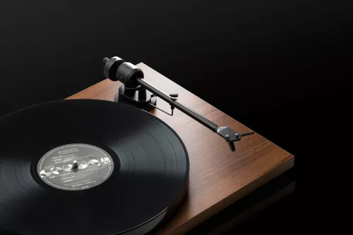 pro-ject-t1-phono-sb-levysoitin-mattavalkoinen-067b33b18c215e.webp
