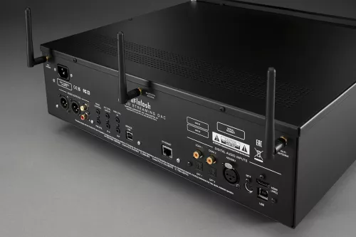 mcintosh-dsa200-streaming-dac-067bda49580934.jpg