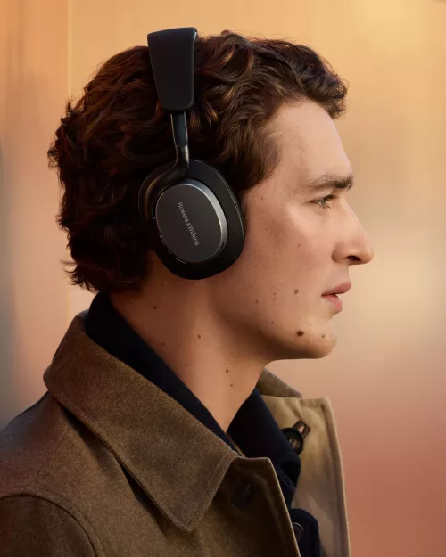 bw-px7-s3-headphone-black-068077b4c0b546.jpg