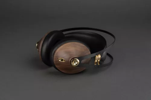 meze-audio-99-classics-walnut-gold-069038c03593a2.jpg