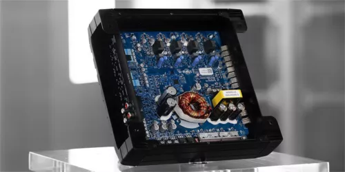 alpine-4-channel-digital-amplifier-069399bc1afbed.jpg
