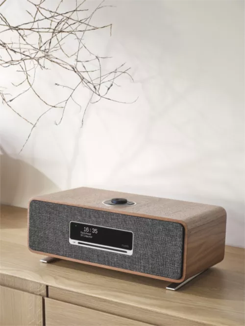 ruark-audio-r3s-music-system-walnut-069cce8e2b1b3e.jpg