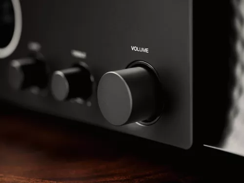 marantz-model-70-integrated-amplifier-black-06a6749be7d6dc.jpg