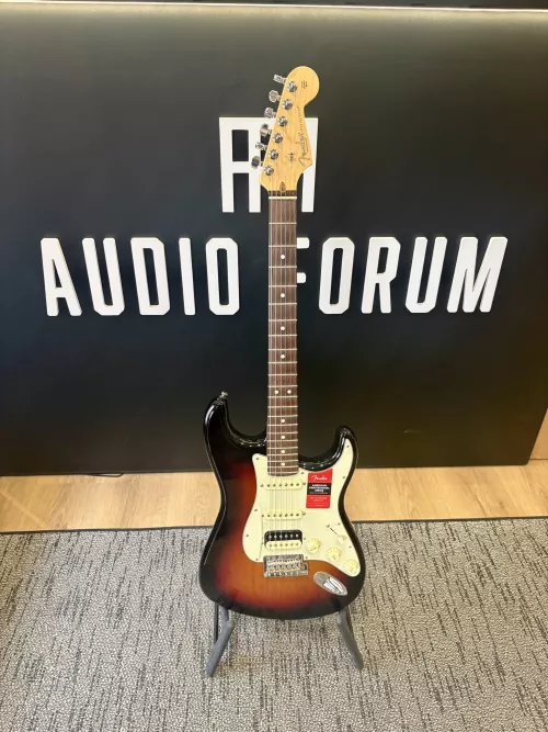 kaytetty-fender-stratocaster-am-pro-sahkokitara-06aaa92225fb72.jpg